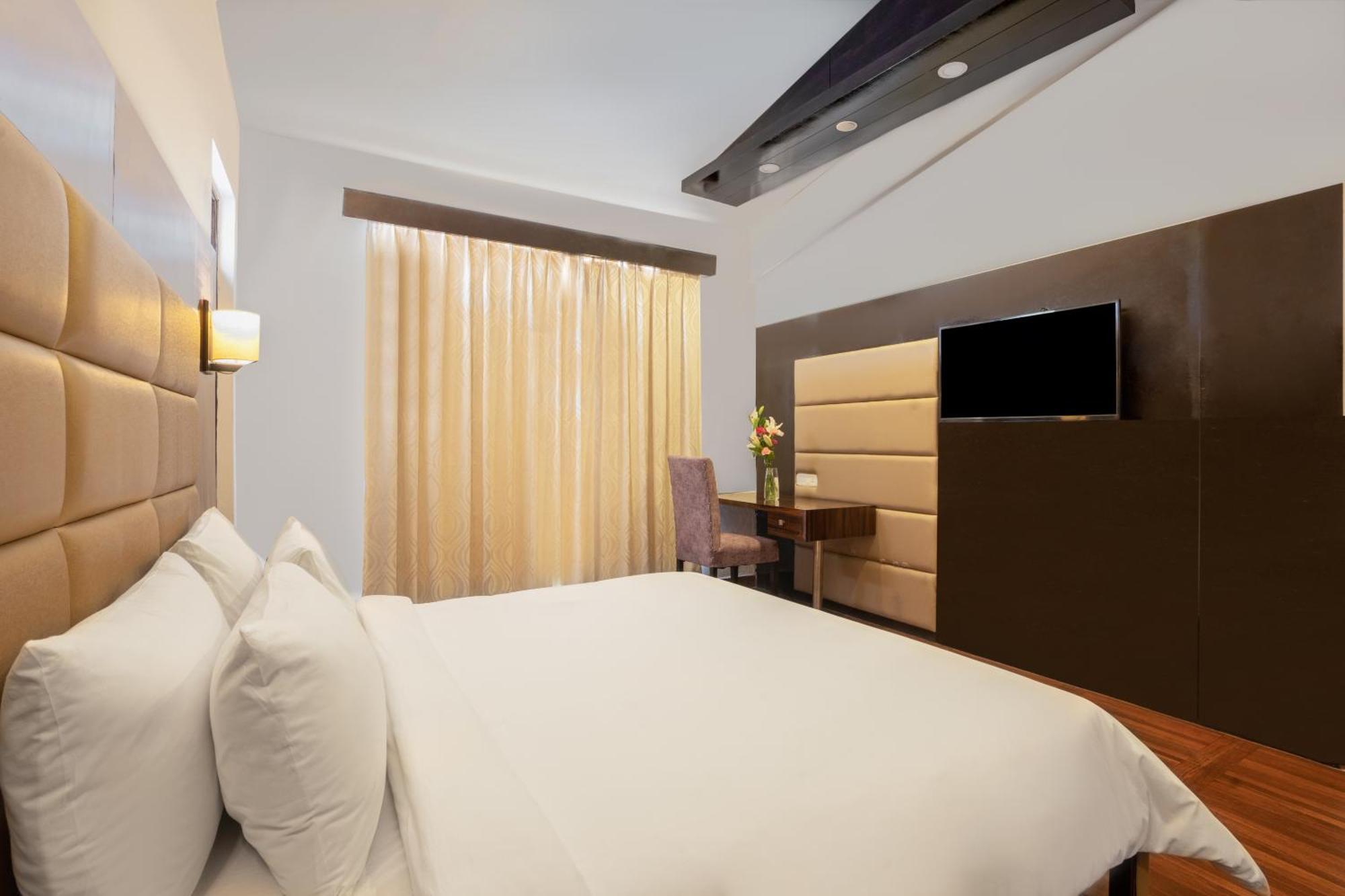 Country Inn Goa Varca Beach - 2 Minutes Walk To The Beach Ngoại thất bức ảnh