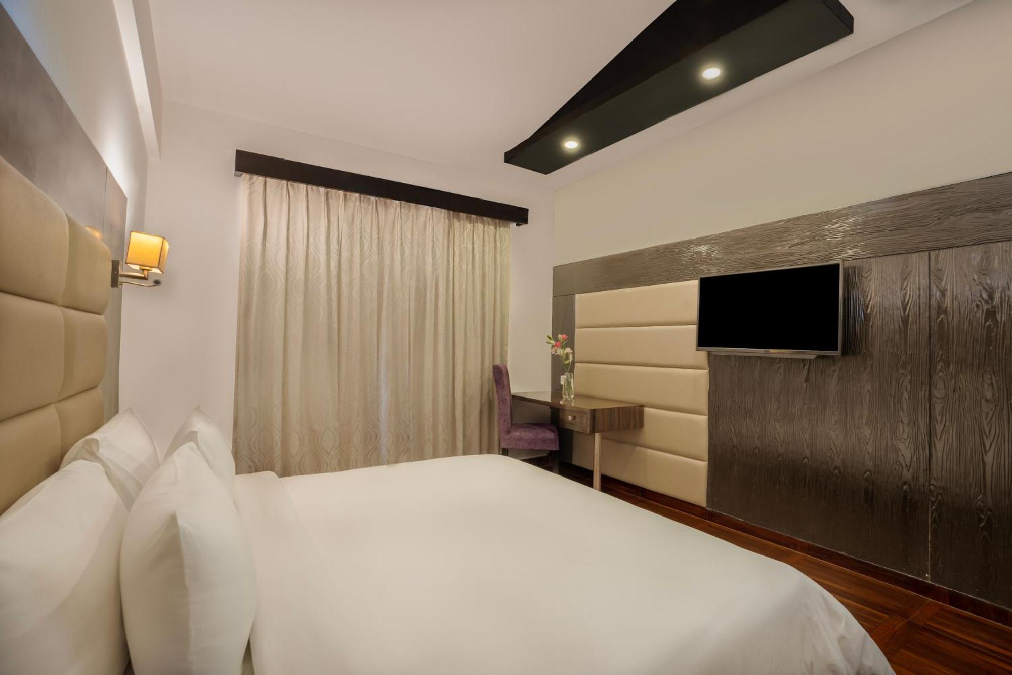 Country Inn Goa Varca Beach - 2 Minutes Walk To The Beach Ngoại thất bức ảnh